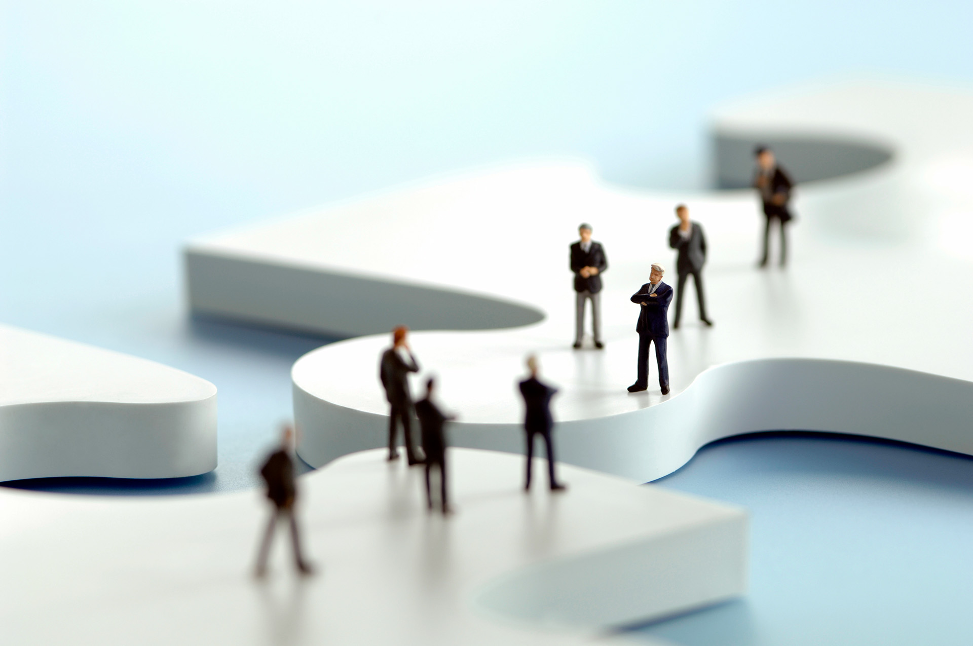 고객 여정 지도 작성 방법을 설명하는 인포그래픽